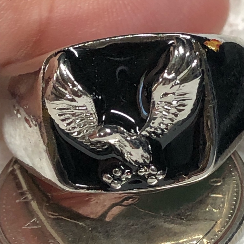 🖤💍Mens silver and eagle ring new never worn